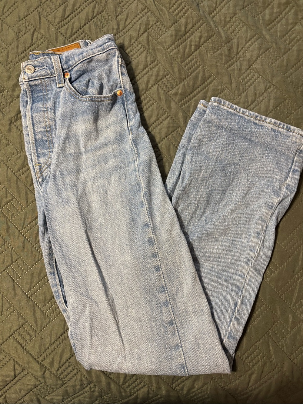 Levi’s Ribcage Straight Jeans
